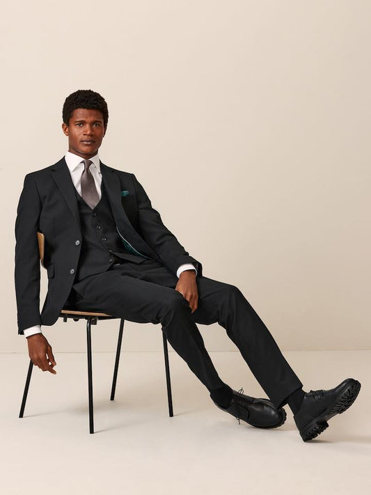 Elegant Oxford Style Suit